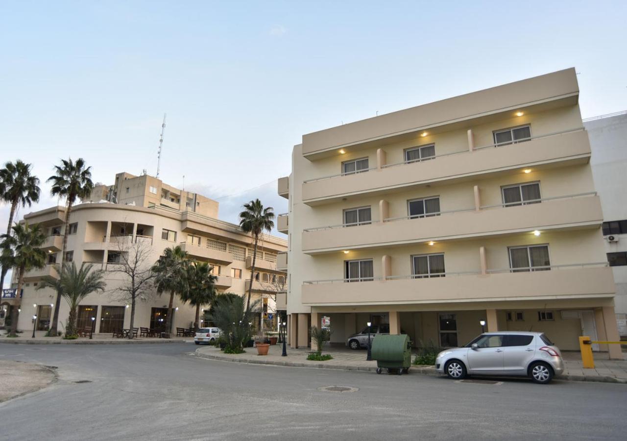 לרנקה Elysso Apartments מראה חיצוני תמונה