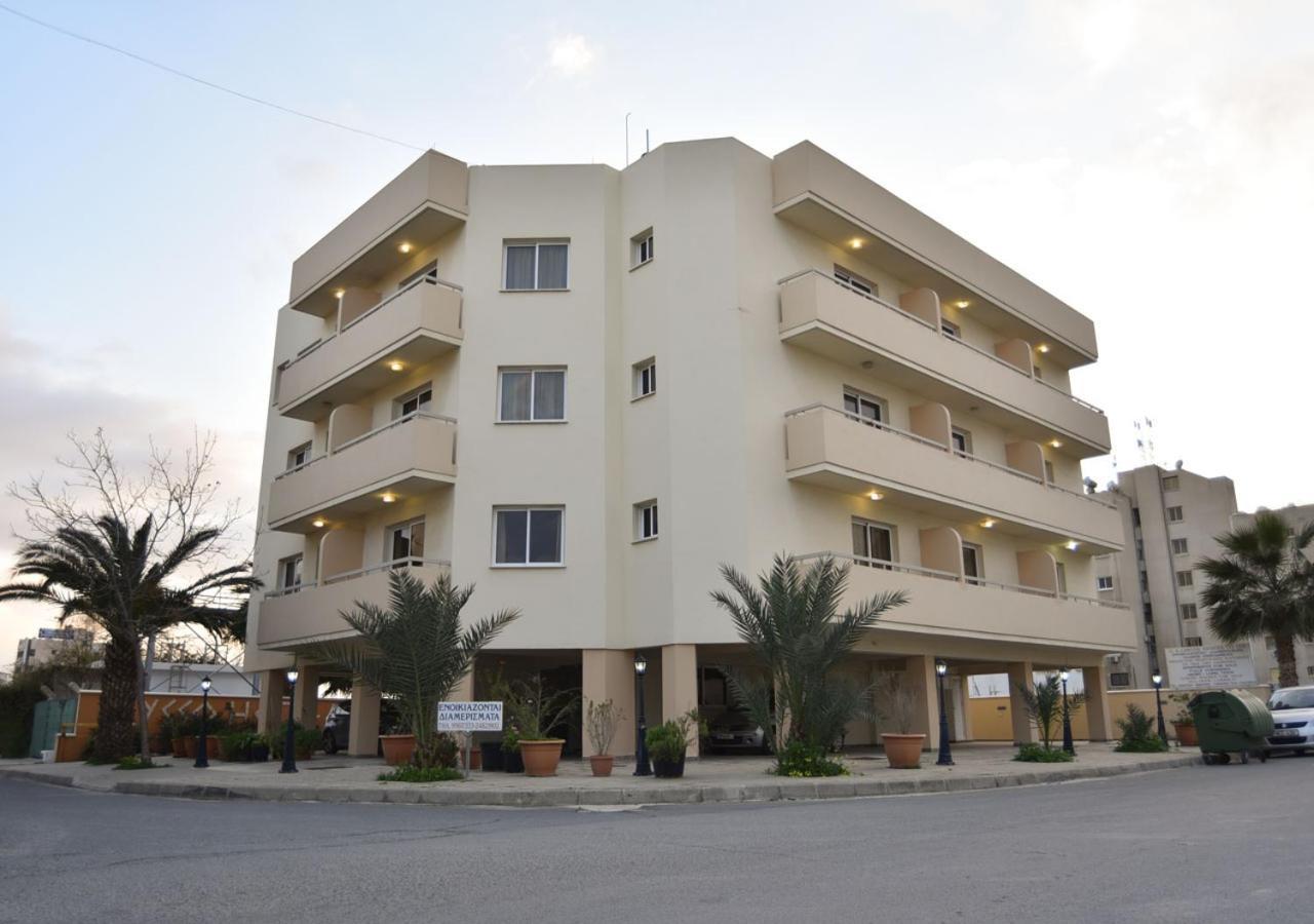 לרנקה Elysso Apartments מראה חיצוני תמונה